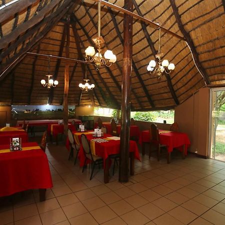 Divundu Guest House Kültér fotó