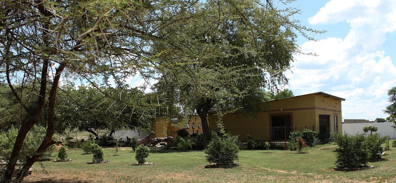 Divundu Guest House Kültér fotó